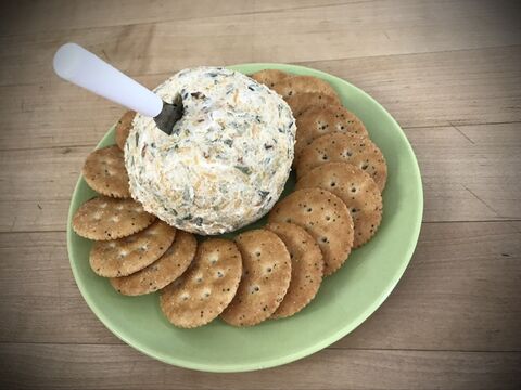 Cheese Ball with Crackers