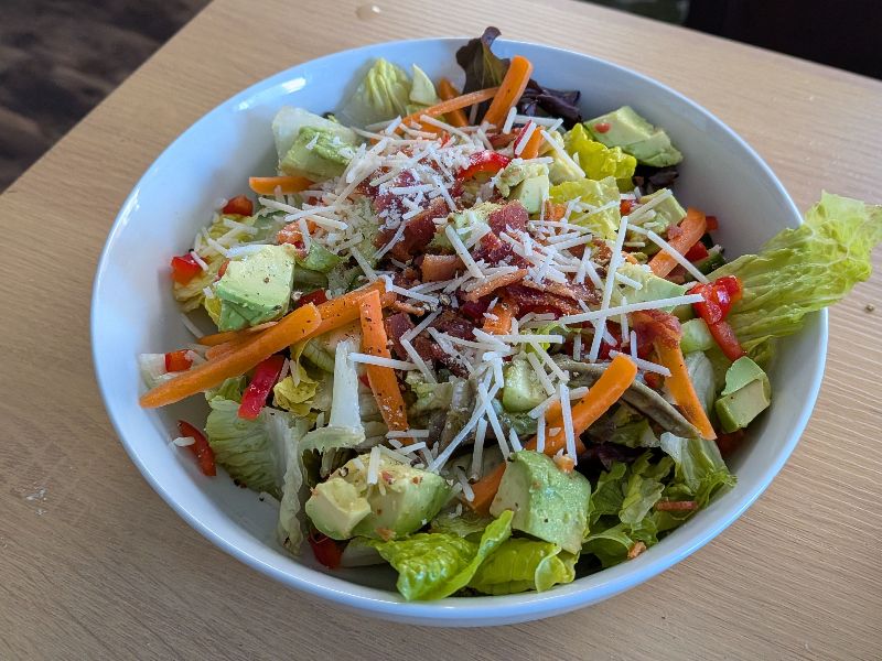 Avocado Bacon Salad